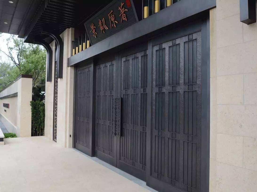 别墅大门厂家别墅用门制胜秘笈：别墅用门安全、静音缺一不可